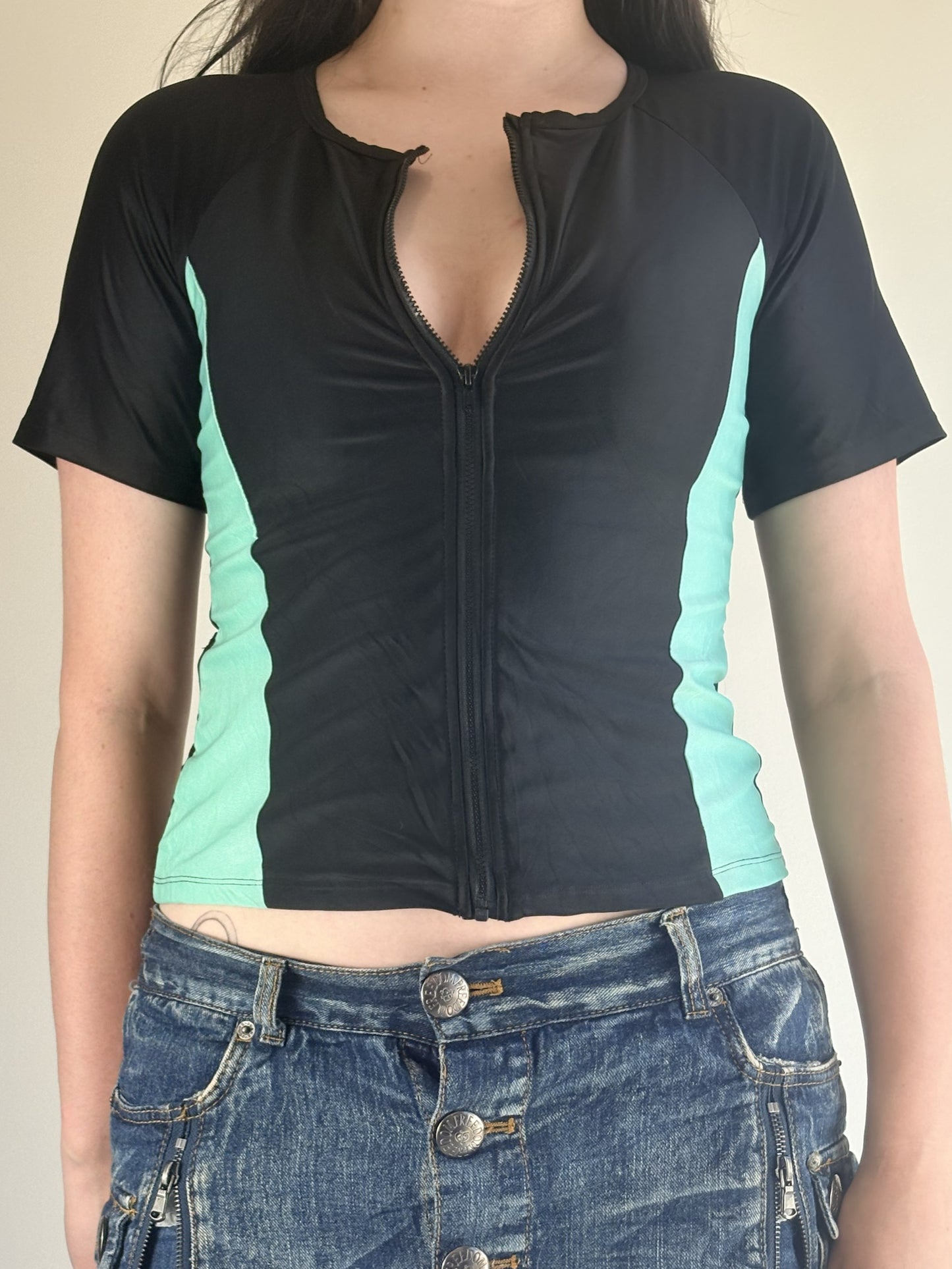 Black & Teal Short Sleeve Zip Sports Top
