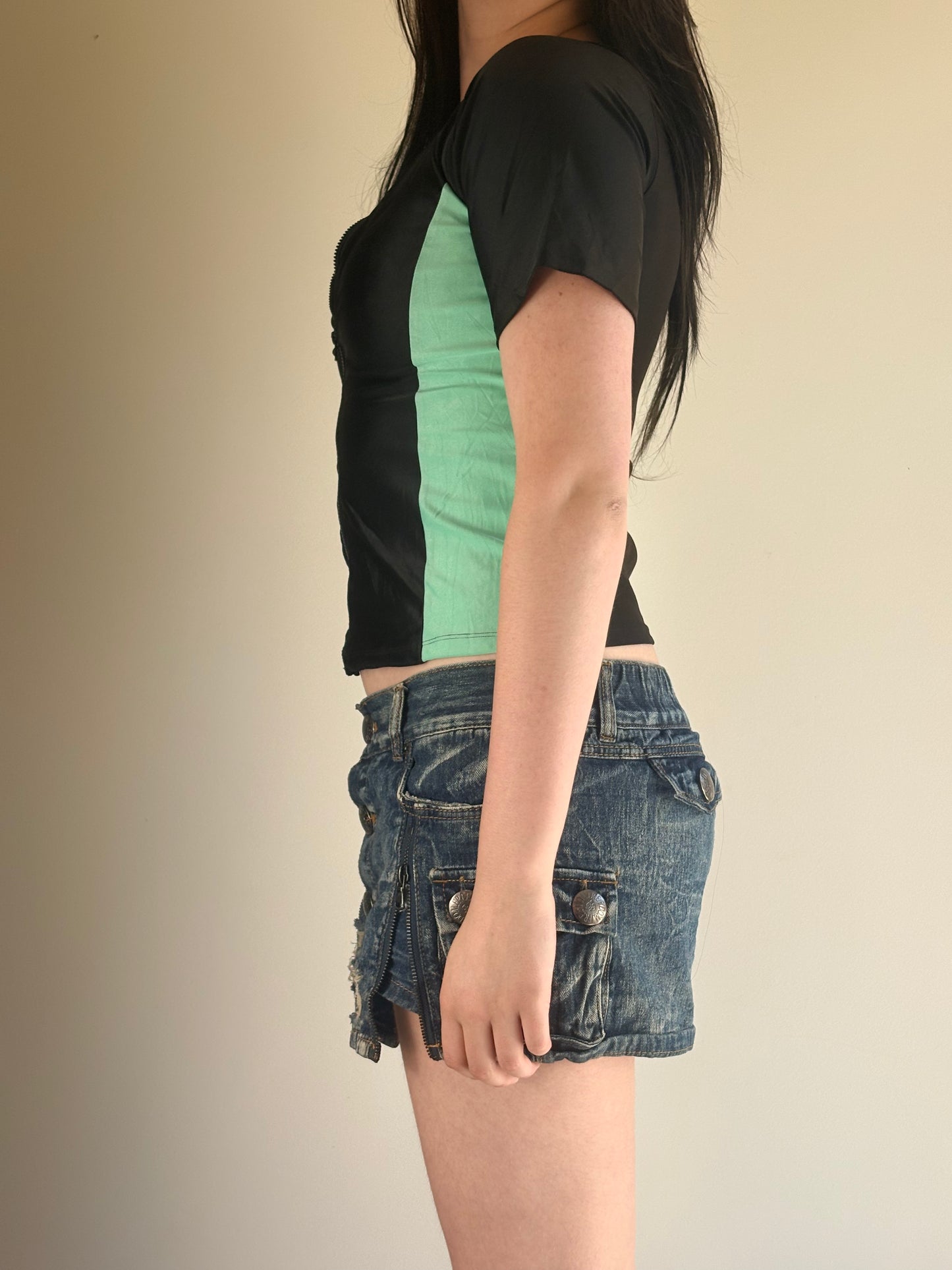 Black & Teal Short Sleeve Zip Sports Top